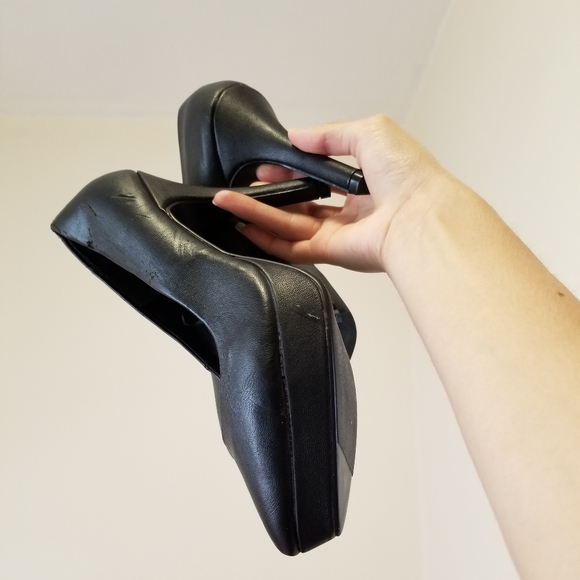 DIVIDED by H&M BLACK PUMPS - Picture 4 of 4